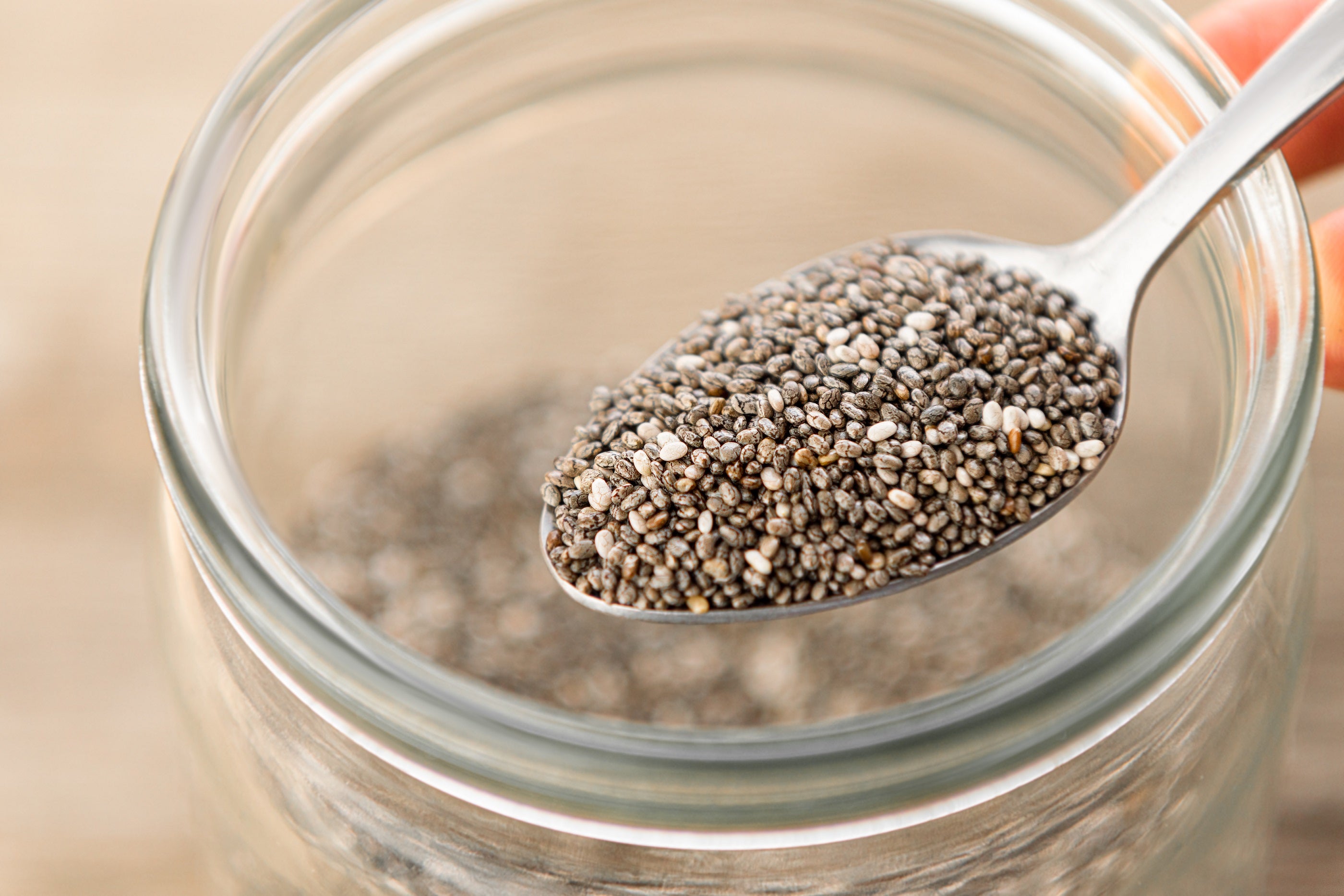 Discovering Omega 3 Richness: Chia Seeds vs. Best Omega 3 Capsules